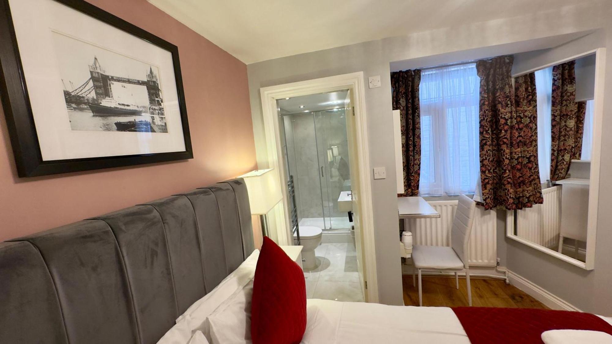Classic Hyde Park Hotel London Exterior photo