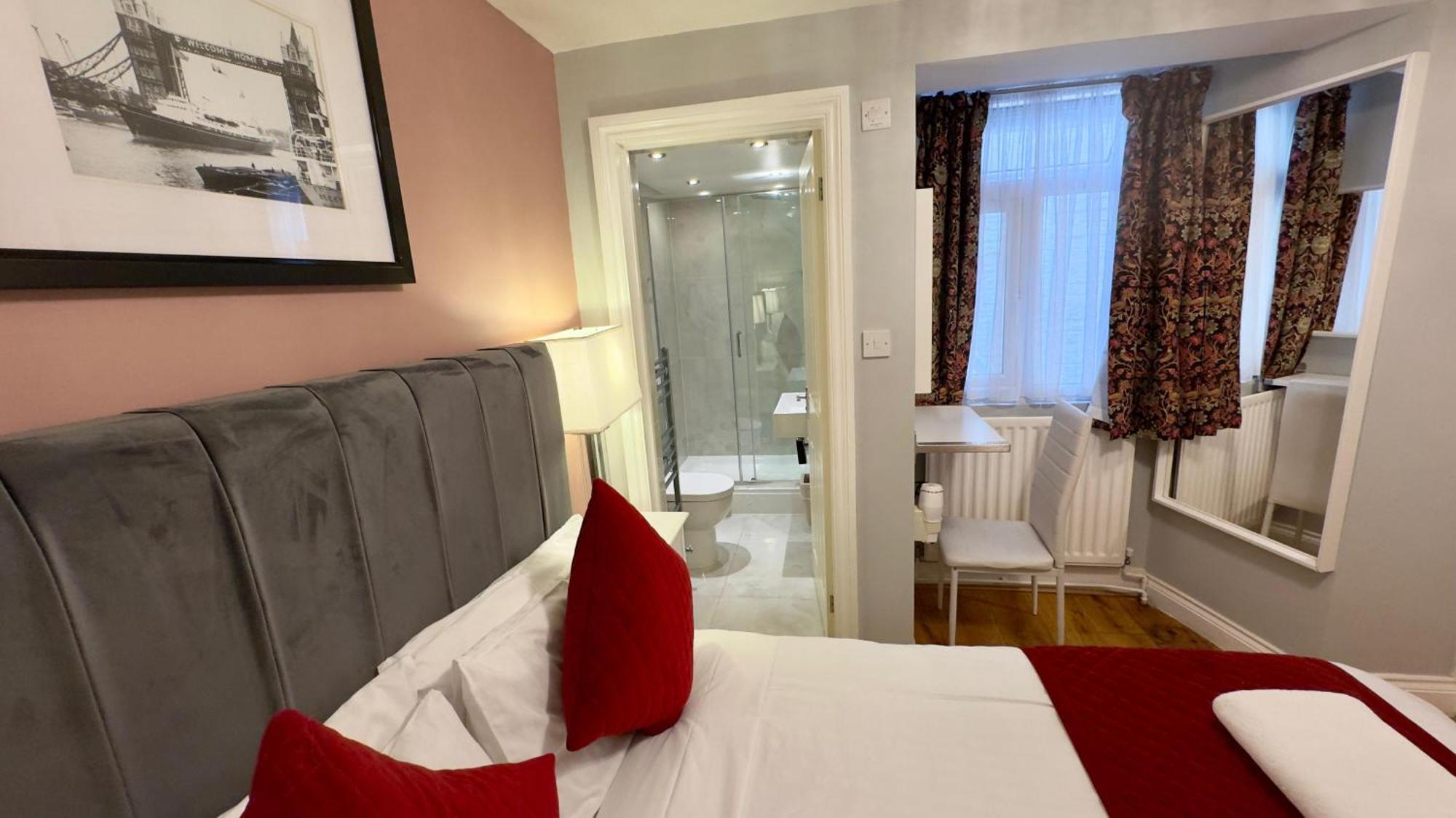 Classic Hyde Park Hotel London Exterior photo
